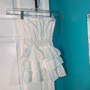 Strapless White Ruffled Blouse. Size Small